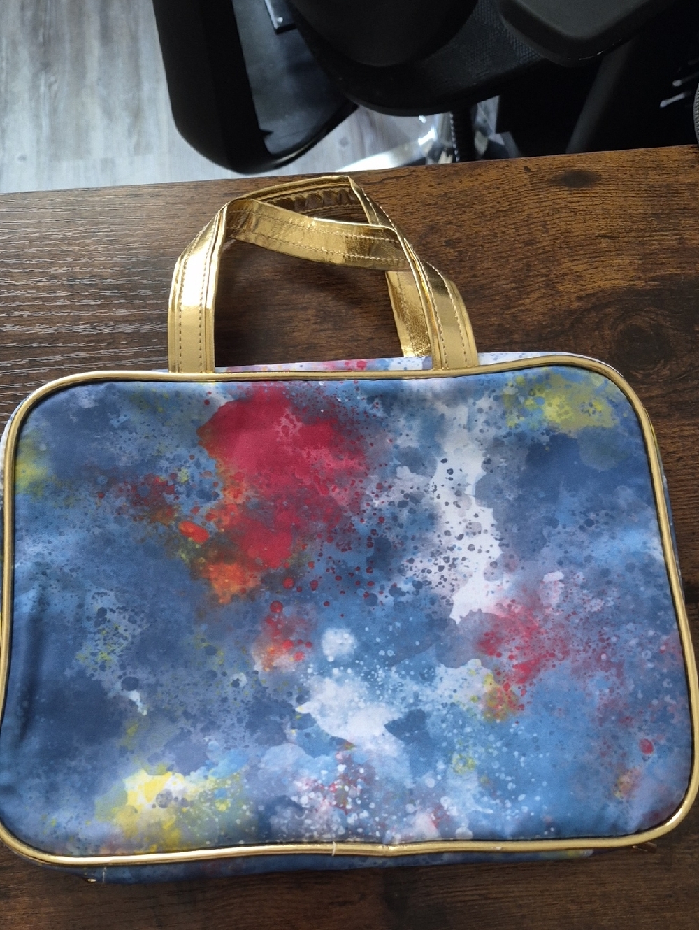 Marvel Makeup Bag - Picture 2 of 3